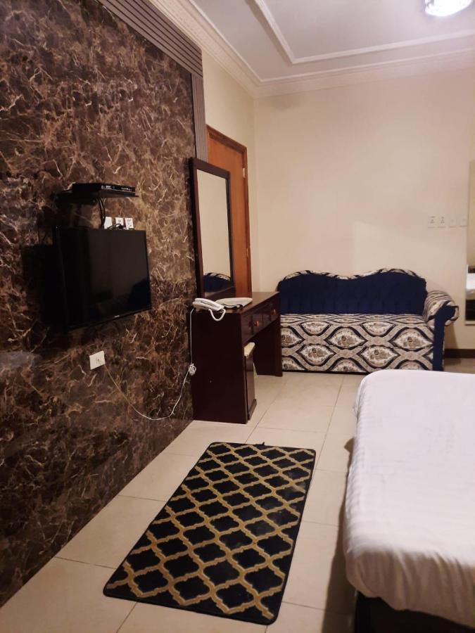 شقق العنوان للوحدات المخدومة Alanwaan Apartments For Serviced Units Dammam Eksteriør billede