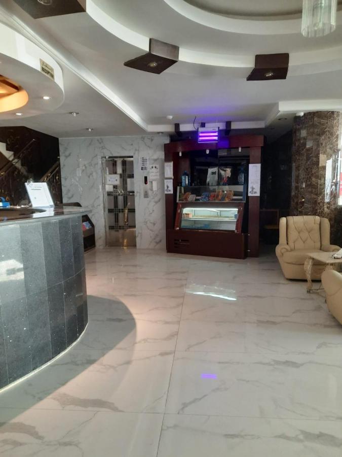شقق العنوان للوحدات المخدومة Alanwaan Apartments For Serviced Units Dammam Eksteriør billede