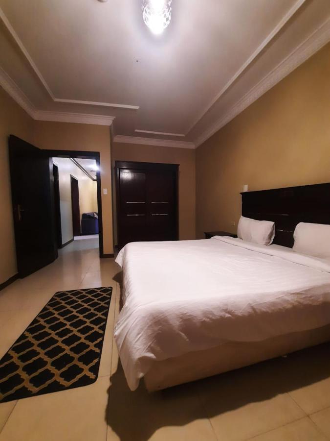 شقق العنوان للوحدات المخدومة Alanwaan Apartments For Serviced Units Dammam Eksteriør billede